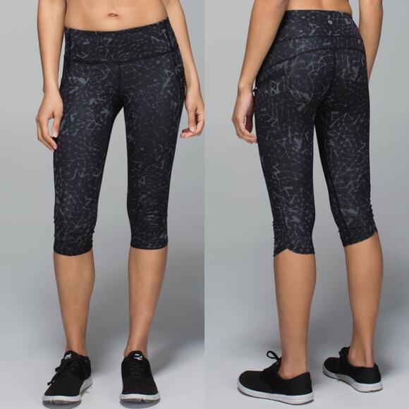 Lululemon Leggings Womens 6 Black Gray Run Top Speed Cropped Athletic Active Gym - Picture 1 of 10